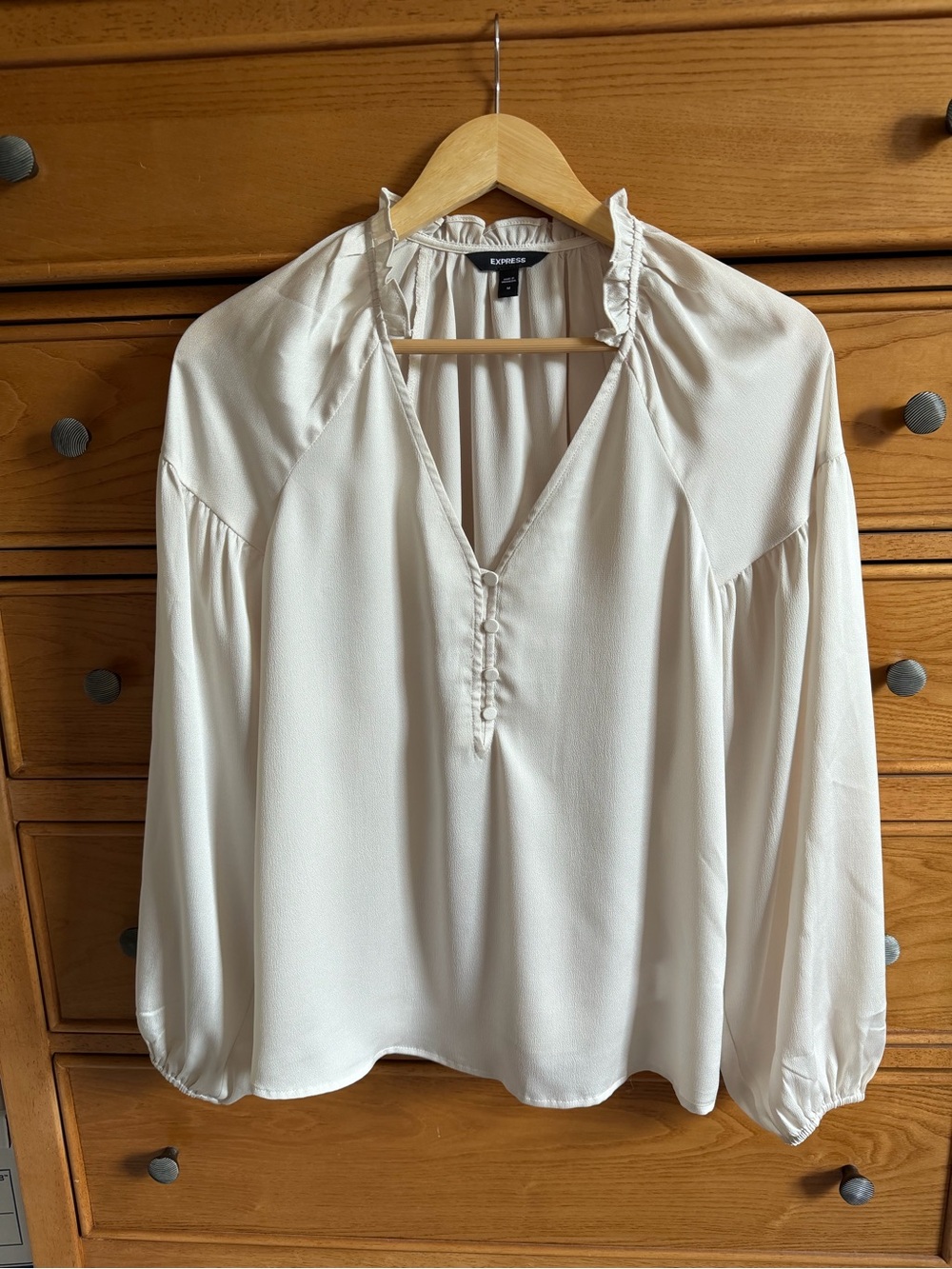 Express Satin Balloon Sleeve Ruffle Neck Blouse Ivory Womens M Romantic Poet